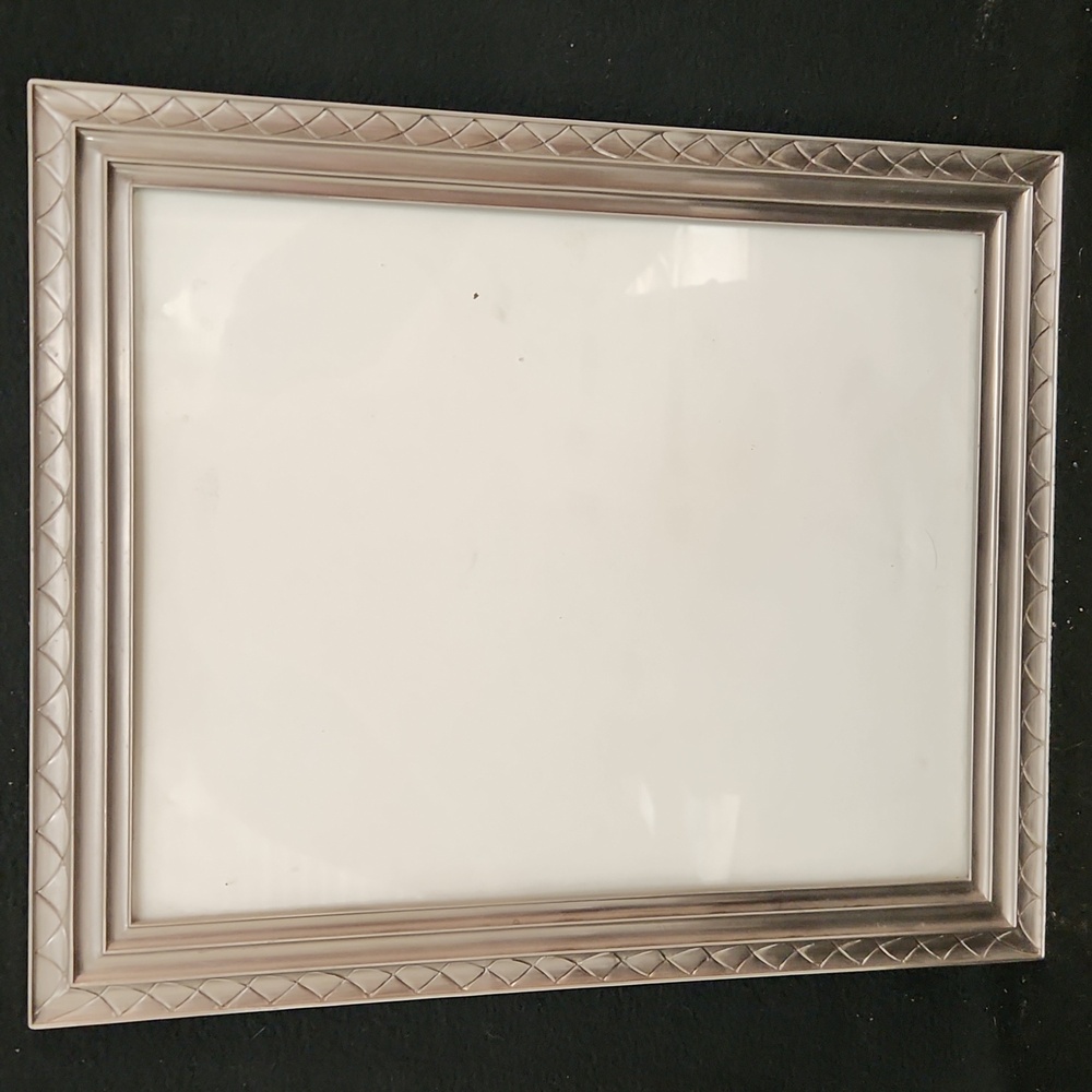 Silver Geometric Patterned Picture Frame